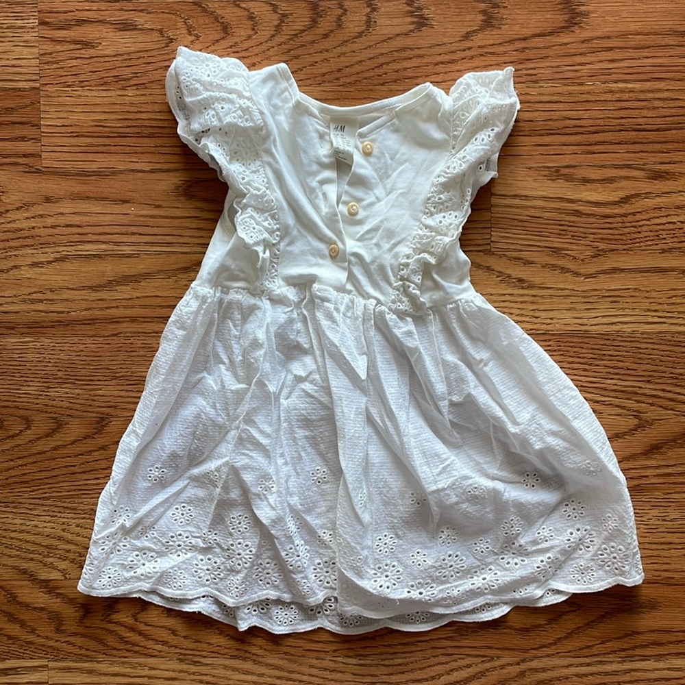 H&M white lace cotton dress - 18m - like new